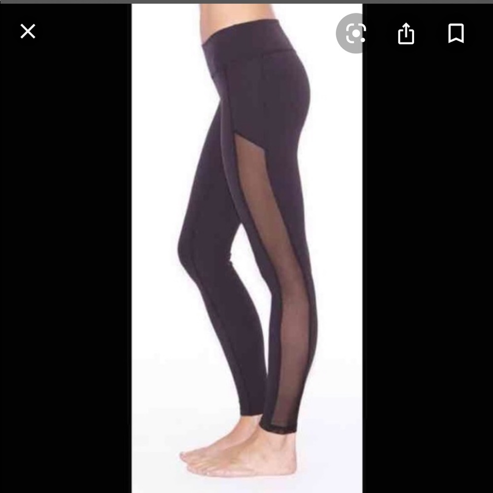 Black lululemon leggings